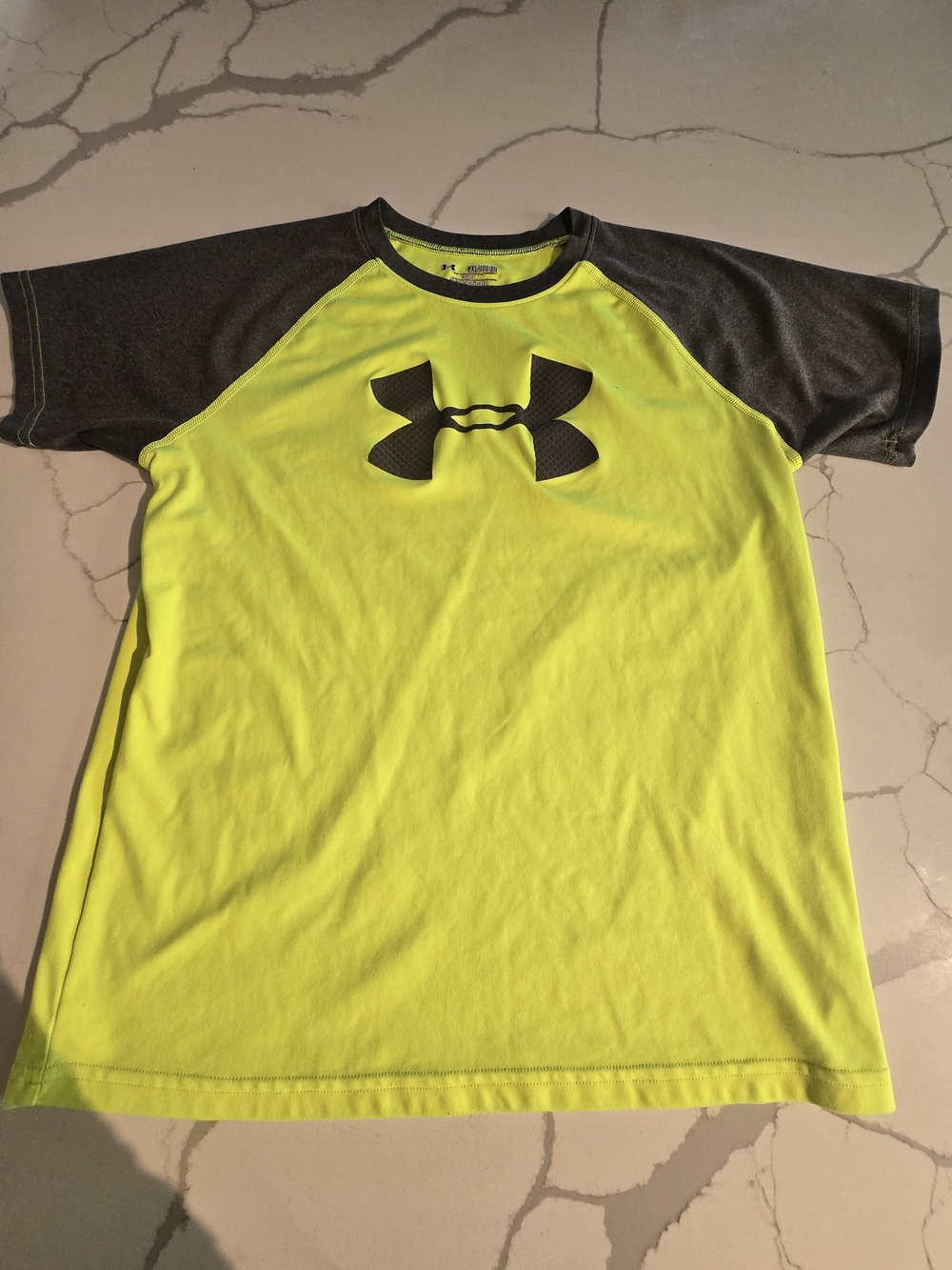 Under Armour Neon Yellow & Charcoal Short-Sleeve Performance Tee